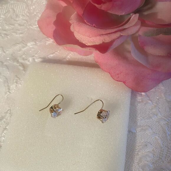 🛍Swarovski Crystal Drop  Fashion Earrings - Picture 4 of 8